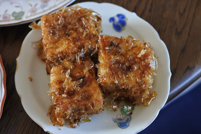 [画像がありません]ブドウの天ぷら、冷凍肉団子の素揚げほか（5月2日）