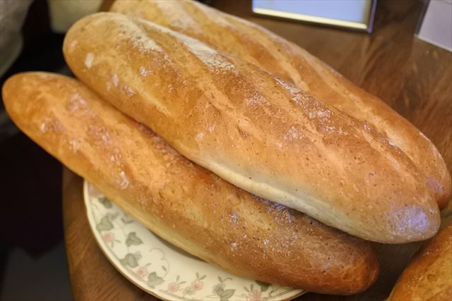 [画像がありません]焼き立てパンで素敵な朝食！（1月23日）