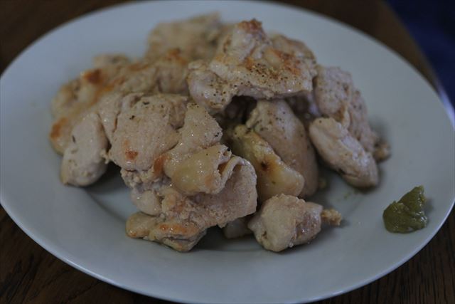 [画像がありません]スパニッシュオムレツと塩麹漬け鶏肉（9月26日）