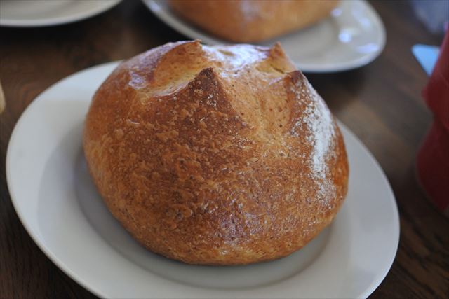 [画像がありません]焼きたてパンでハニーバター（2月26日）