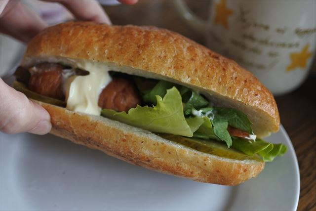 [画像がありません]自家製パンで作る豪華なサンドイッチ（5月8日）