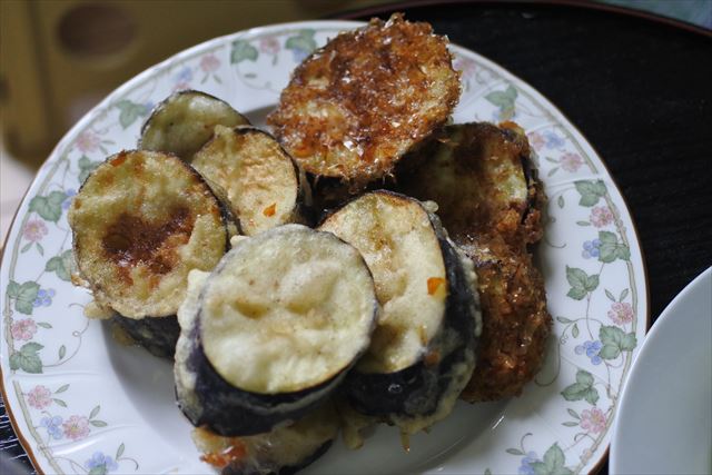 [画像がありません]焼きナス、豆腐のおかか揚げ。夏のメニュー（7月19日）