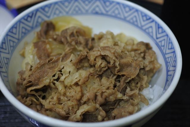 [画像がありません]横浜旅行から帰ってその日の夕食（6月2日）