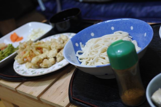 [画像がありません]うどんと天ぷら。一緒に食べてもいいよ（6月12日）
