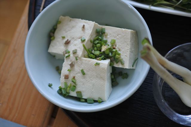 [画像がありません]鶏のから揚げ、エシャレット、ひややっこなど（1月14日）