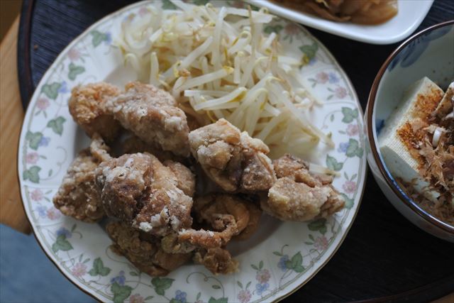 [画像がありません]鶏のから揚げと玉子焼きの夕食（1月24日）