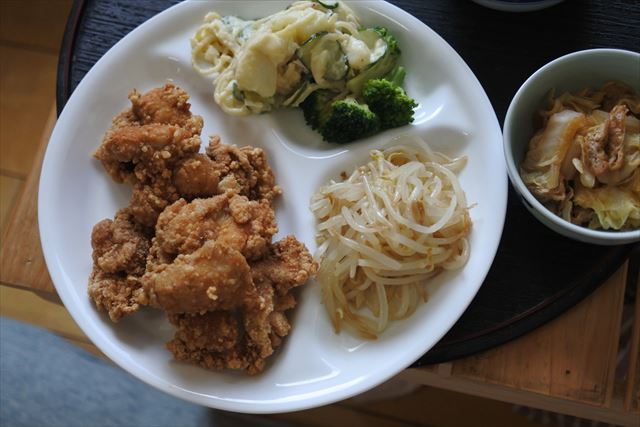 [画像がありません]鶏のから揚げと白菜煮（1月29日）