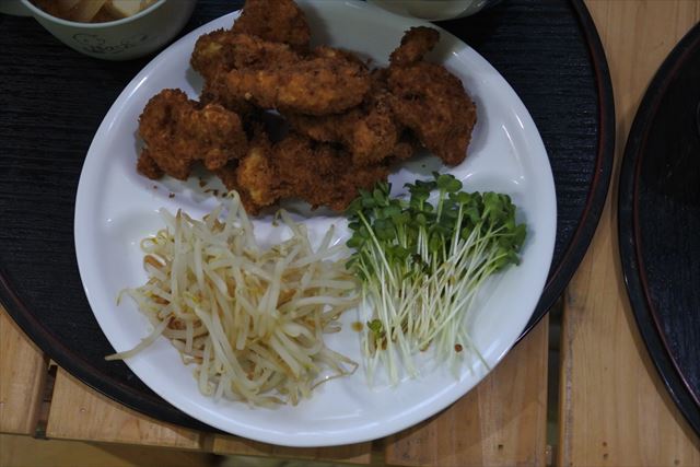 [画像がありません]チキンカツとか卵納豆など（3月7日）