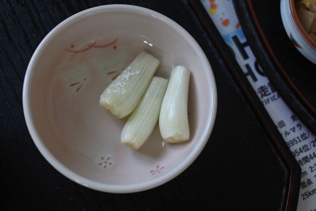 [画像がありません]チキンカツとポテトサラダの夕食（3月9日）