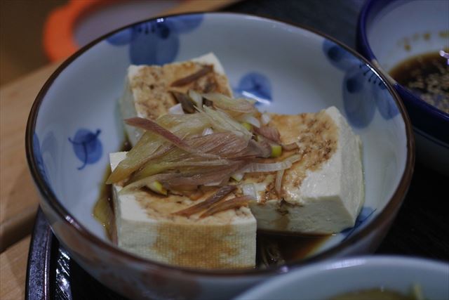 [画像がありません]夫がハンバーグを焼き私が大根おろし（4月8日）