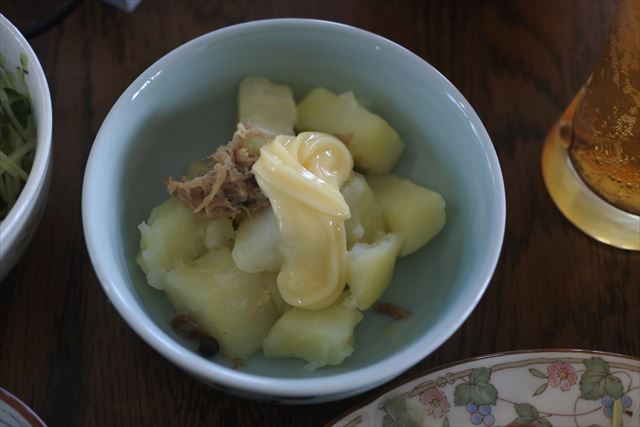 [画像がありません]筍、じゃがいも、豆腐。ヘルシーな夕食です（4月14日）