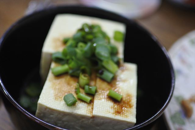 [画像がありません]炊き込みご飯とかもやしナムル。鯖缶料理（5月8日）