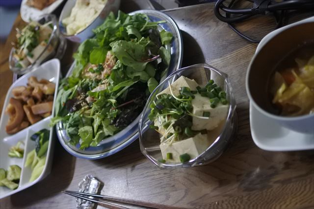 [画像がありません]自家製鶏ハムでサラダを作りました（6月4日）