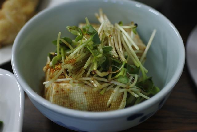 [画像がありません]鶏肉からと皮揚げ（6月12日）