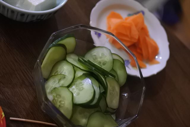 [画像がありません]鶏のから揚げと煮卵の親子夕食（6月16日）