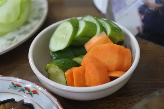 [画像がありません]鶏のから揚げと茄子焼きは夫の好物（6月27日）